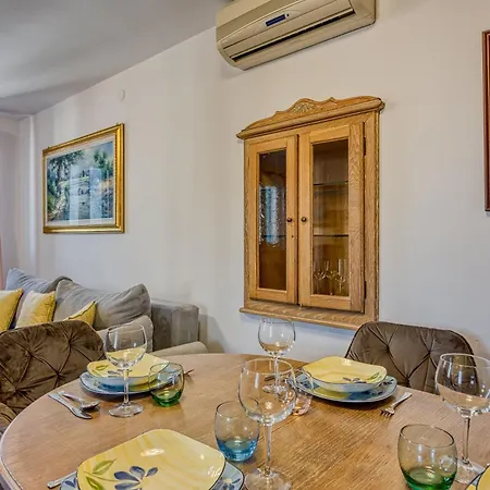Stella Sea View * Rovinj